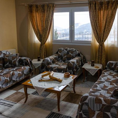 Apartmán Dimitri'S Mountain House Karpenísion Exteriér fotografie